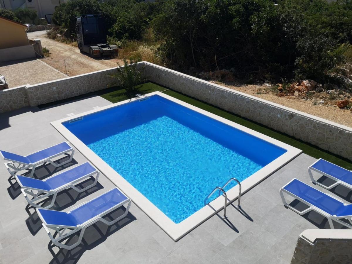 Villa Mateo Novalja Buitenkant foto